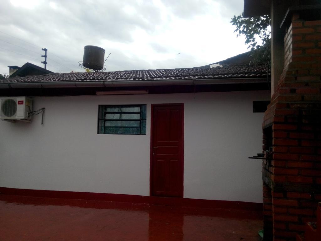 Iguazu Rey Hostel Puerto Iguazú Buitenkant foto